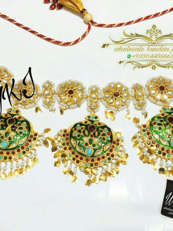 Choker Set