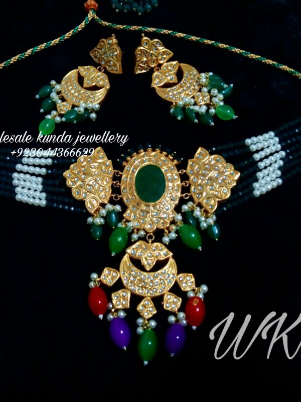 Choker Set